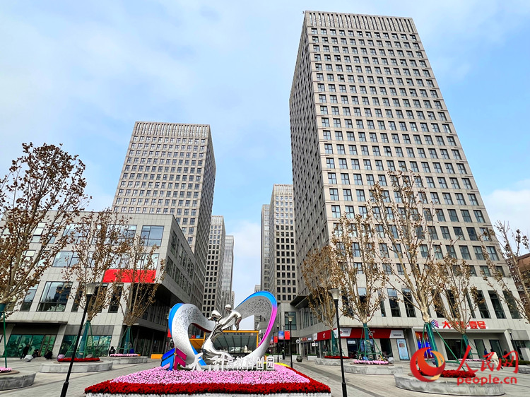 天开高教科创园打通了科技成果转化“高速路”,吸引大批逐梦人来此创业。人民网记者 孙翼飞摄