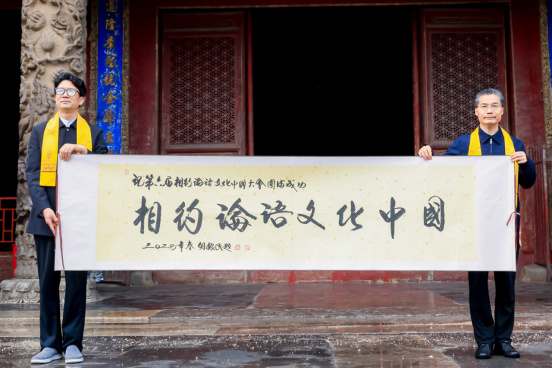https://r.sinaimg.cn/large/article/1ce9097e67186f924819085dfa1d9d14