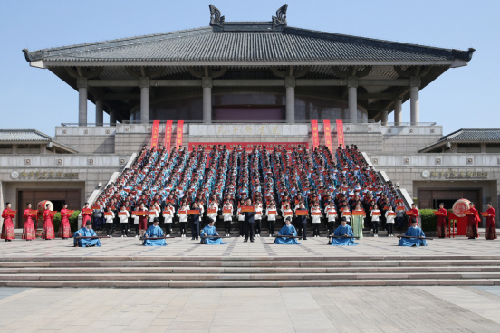 https://r.sinaimg.cn/large/article/f11b69d758e792f0e77ac1d60f877168