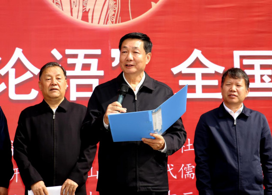 https://r.sinaimg.cn/large/article/b3fea2d32a171fc15a88229c380cbd1a