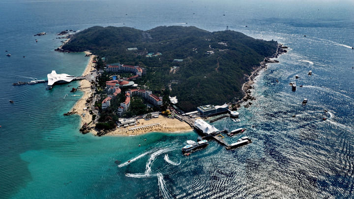 从“无废景区”到“无废城市”——三亚践行“绿水青山就是金山银山”的治理路径